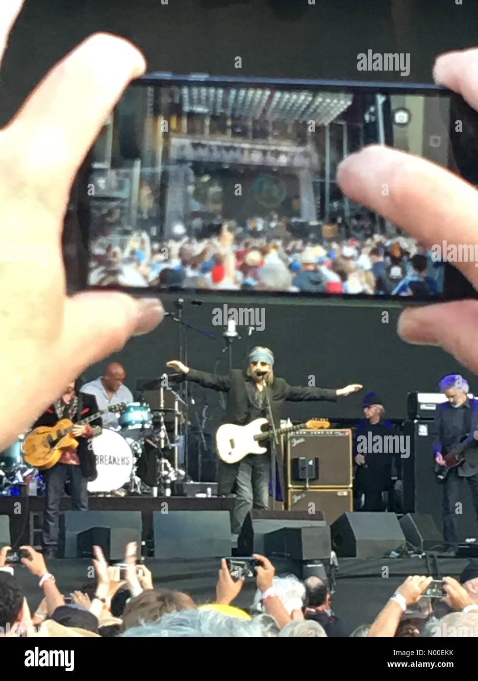 Napa, California, USA. 27th May, 2017. Tom Petty & The Heartbreakers at the BottleRock Festival Credit: beccalynnweeks/StockimoNews/Alamy Live News Stock Photo