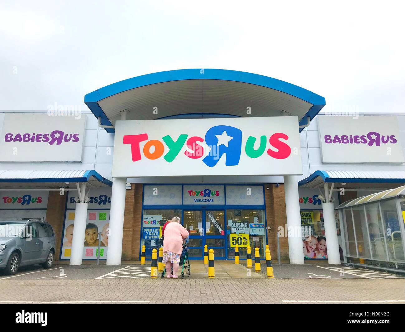 A general view of a Toys R Us store in Colliers Wood, south west London.  The retailer is closing all of its stores with the loss of 3,000 UK jobs.  Credit: Katie