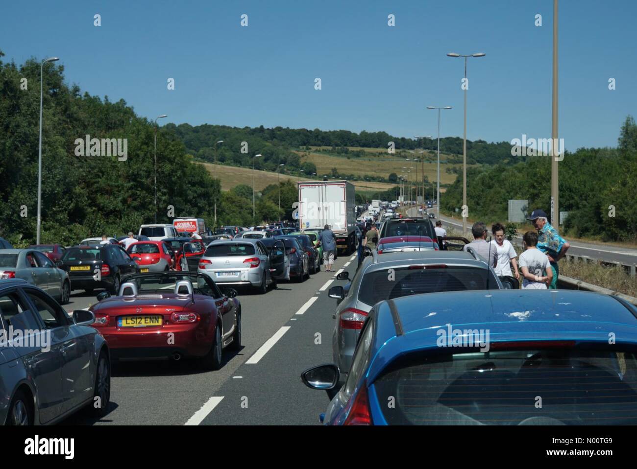 Man Dies After Westlink Crash The Unit Belfast Police
