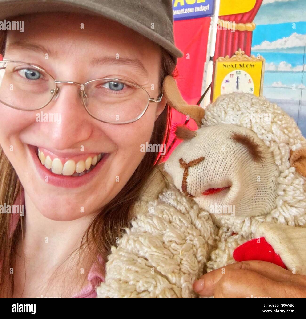 Lamb chop selfie hires stock photography and images Alamy
