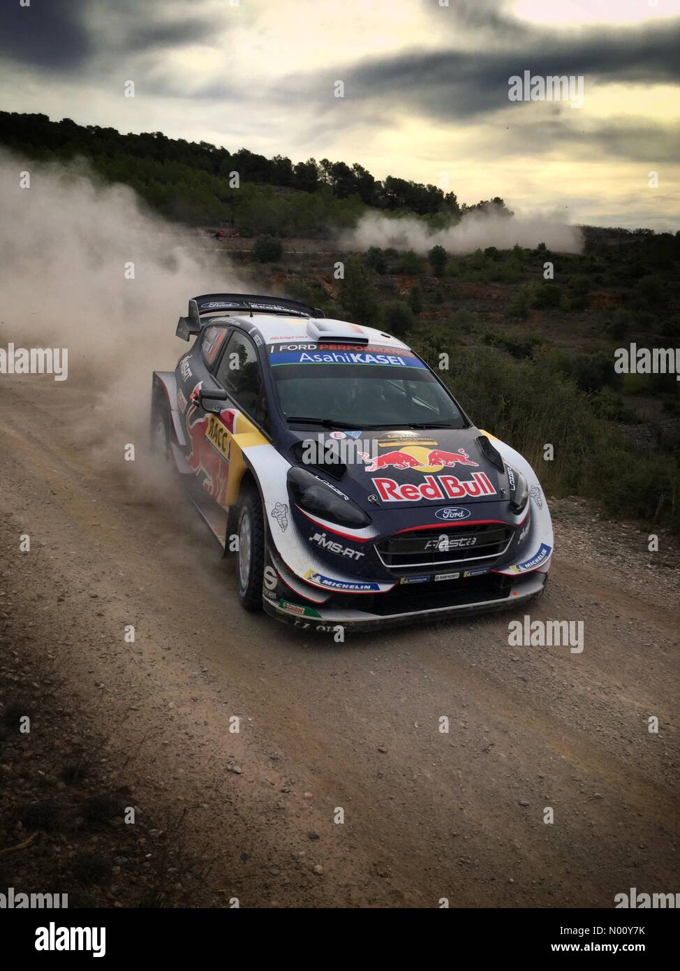 Sport Wrc World Rally Championship Spain 54 Rallyracc Catalunya Costa Daurada Rally De Espana 18 Ss4 La Fatarella Vilalba 1 Sebastien Ogier Julien Ingrassia Ford Fiesta Wrc 26th October 18 Stock Photo Alamy Sport Wrc World Rally Championship Spain 54 Rallyracc Catalunya Costa Daurada Rally De Espana 18 Ss4 La Fatarella Vilalba 1 Sebastien Ogier Julien Ingrassia Ford Fiesta Wrc 26th October 18 Stock Photo Alamy