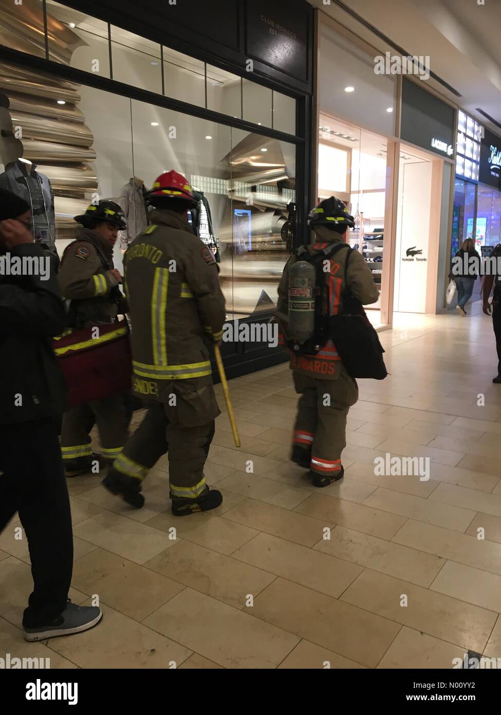 Toronto, Canada. 22nd Dec, 2018. Fire officers deployed inside Yorkdale mall following a suspected fire alarm in Toronto today, a few days to Xmas. Credit: Ayodele Ojo/StockimoNews/Alamy Live News Stock Photo