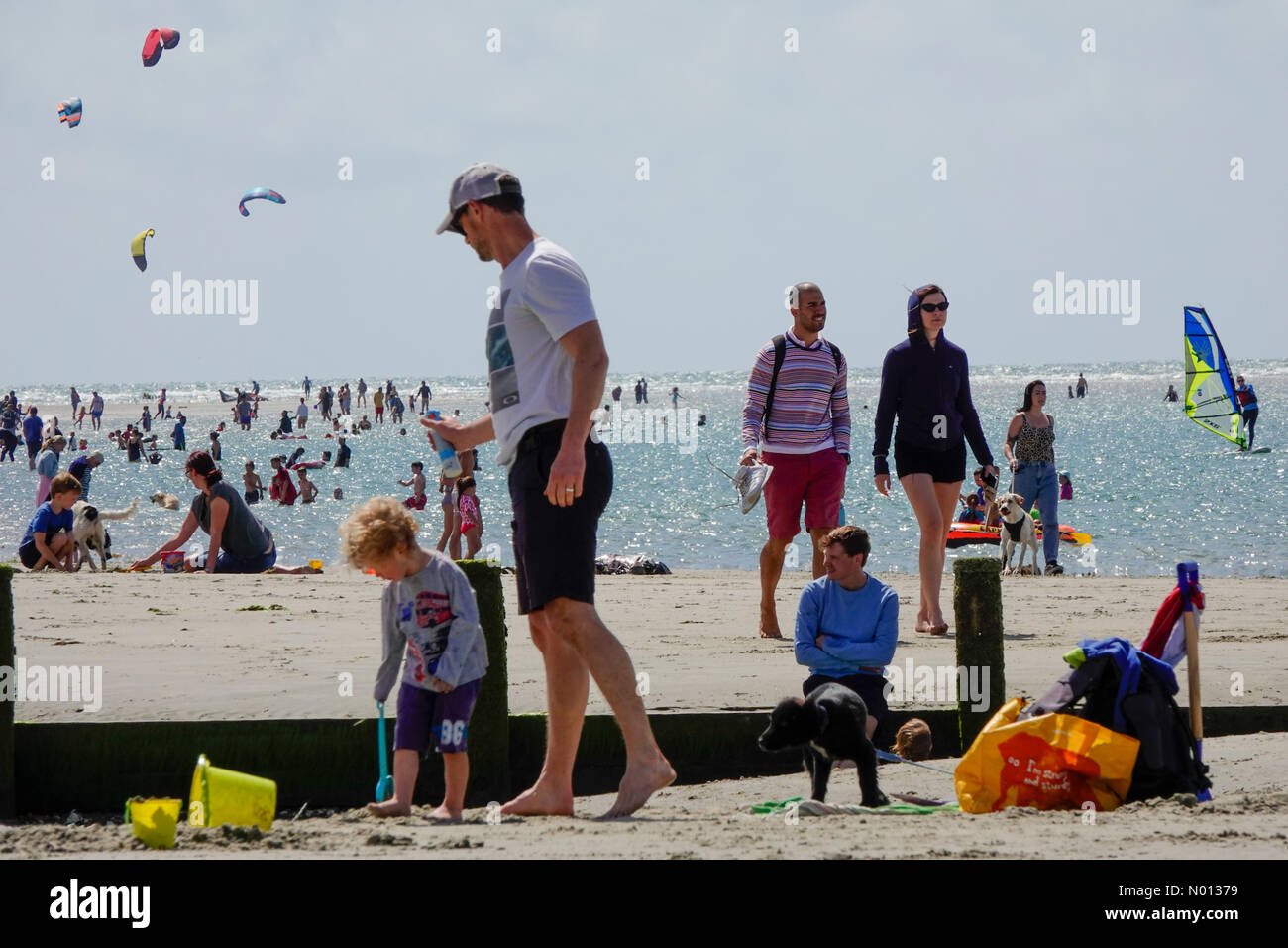 u-k-weather-sunny-at-wittering-west-strand-west-wittering-26th