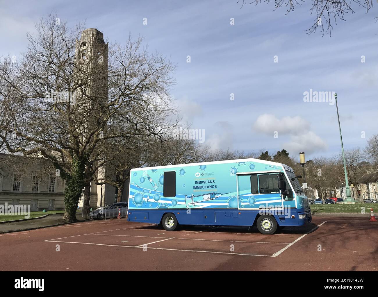 Mobile vaccination lorry parked outside the Guildhall in Swansea this morning. Credit: Phil Rees/StockimoNews/Alamy Live News Stock Photo
