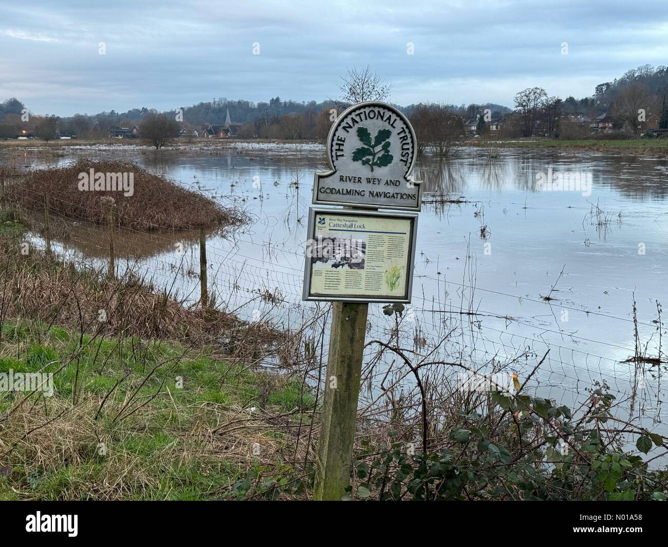 UK Weather Flooding in Godalming. Catteshall Ln, Godalming. 06th Jan