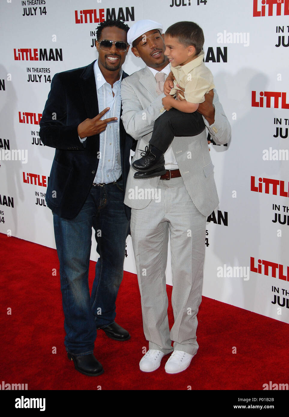 Shawn Wayans with brother Marlon and Gabe Pimentel  arriving at the LITTLE MAN Premiere at the National Theatre  In Los Angeles. July 6,  2006.WayansM Shawn PimentalGabe19  Event in Hollywood Life - California, Red Carpet Event, USA, Film Industry, Celebrities, Photography, Bestof, Arts Culture and Entertainment, Celebrities fashion, Best of, Hollywood Life, Event in Hollywood Life - California, Red Carpet and backstage, Music celebrities, Topix, Couple, family ( husband and wife ) and kids- Children, brothers and sisters inquiry tsuni@Gamma-USA.com, Credit Tsuni / USA, 2006 to 2009 Stock Photo