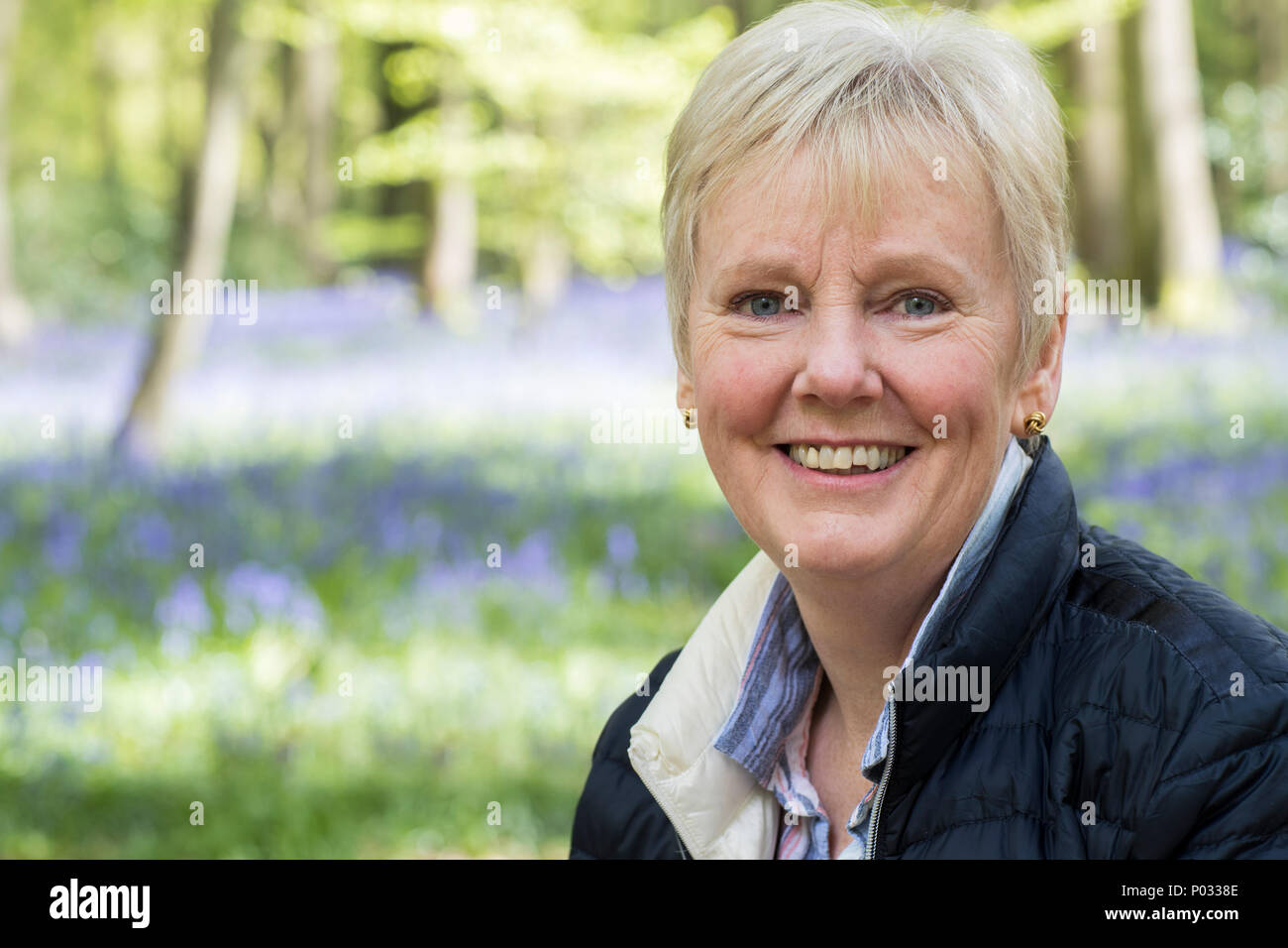 Portrait senior happy woman hi-res stock photography and images - Alamy