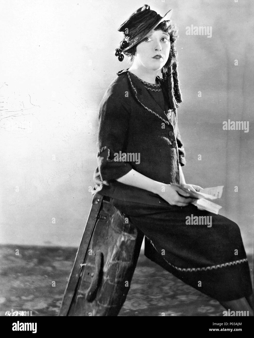 1923 fashion Black and White Stock Photos & Images Alamy
