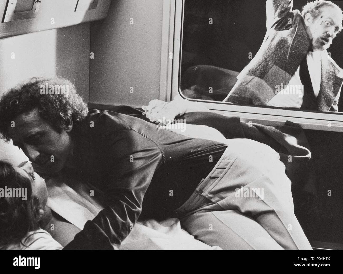 Gene wilder 1976 hi-res stock photography and images - Alamy