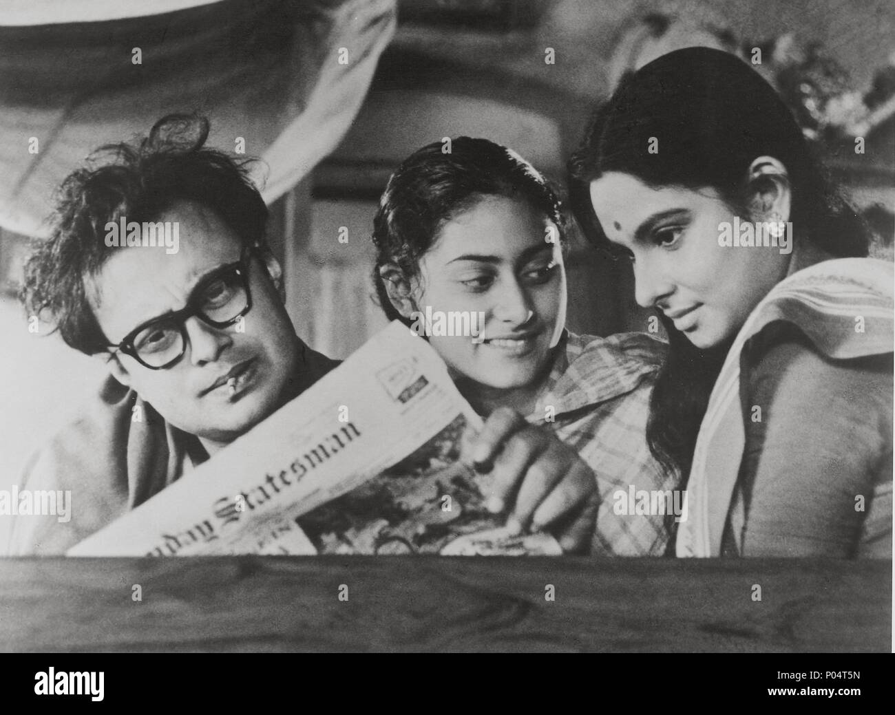 Original Film Title: MAHANAGAR.  English Title: BIG CITY, THE.  Film Director: SATYAJIT RAY.  Year: 1963. Stock Photo