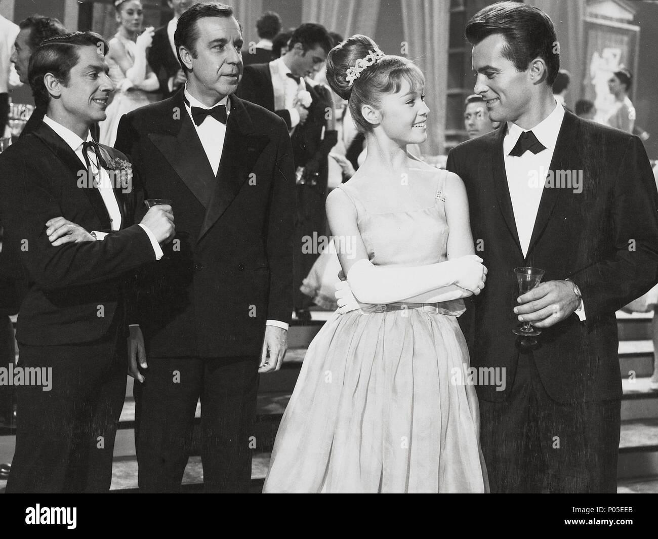Original Film Title: LA NUEVA CENICIENTA.  English Title: NEW CINDERELLA, THE.  Film Director: GEORGE SHERMAN.  Year: 1964.  Stars: ANTONIO; FERNANDO REY; MARISOL; ROBERT CONRAD. Stock Photo