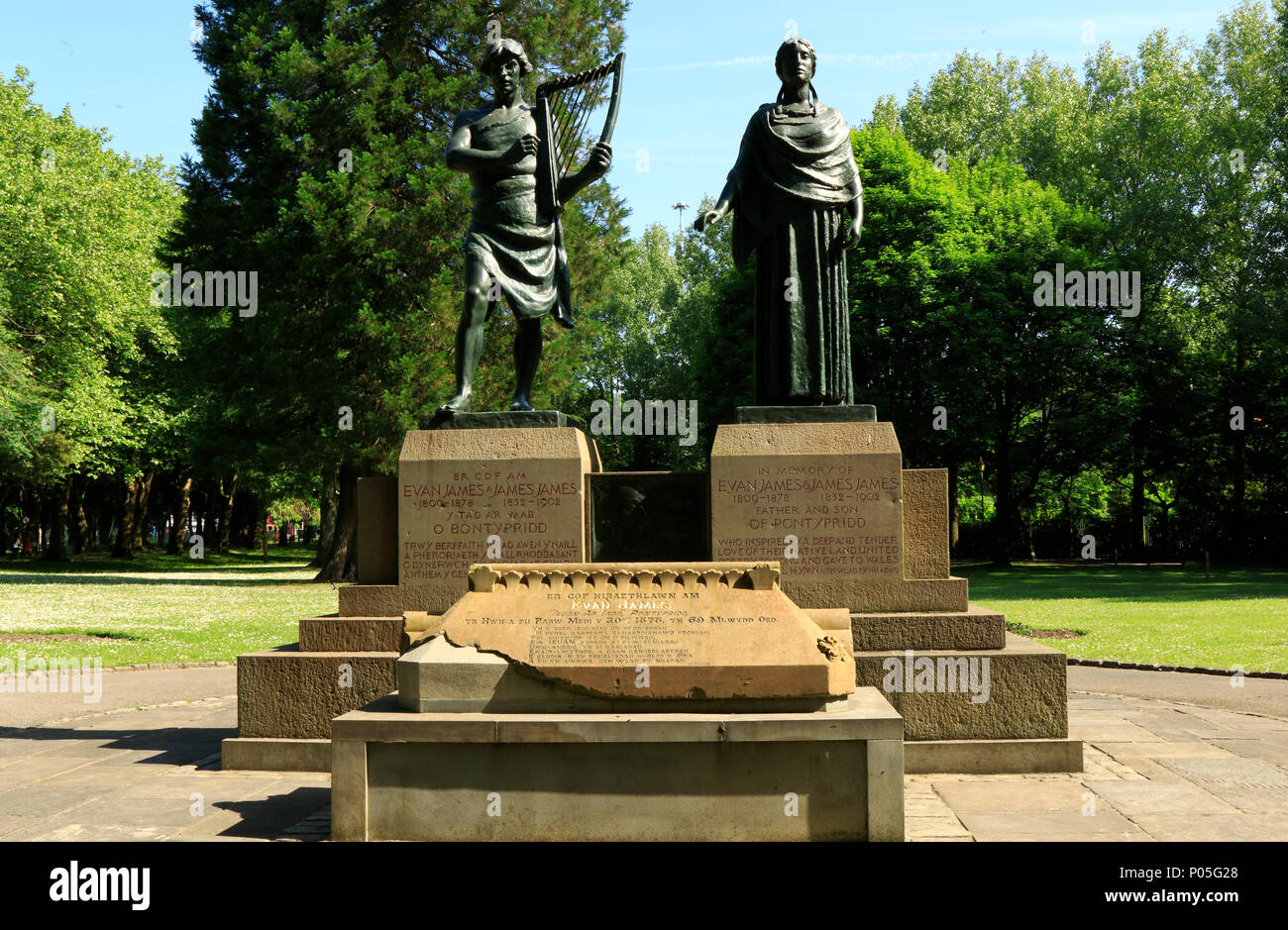 Edward James and James James statue Ynysanghard Park, Pontypridd, South Wales, UK. Stock Photo