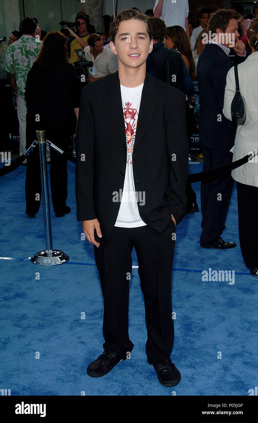 Shia LaBeouf arriving at the i,Robot Premiere at the Westwood Village in  Los Angeles. July 7, 2004. LaBeoufShia006 Red Carpet Event, Vertical, USA,  Film Industry, Celebrities, Photography, Bestof, Arts Culture and  Entertainment,
