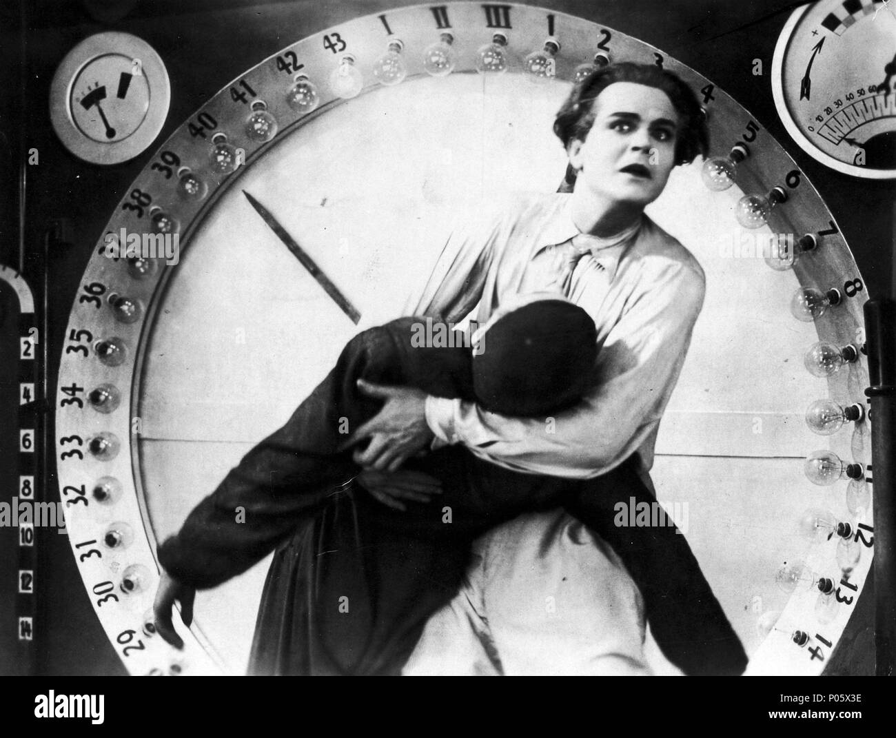 Original Film Title: METROPOLIS.  English Title: METROPOLIS.  Film Director: FRITZ LANG.  Year: 1927.  Stars: GUSTAV FROHLICH. Credit: U.F.A / Album Stock Photo
