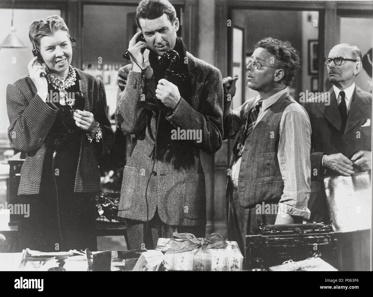 Original Film Title: IT'S A WONDERFUL LIFE. English Title: IT'S A ...