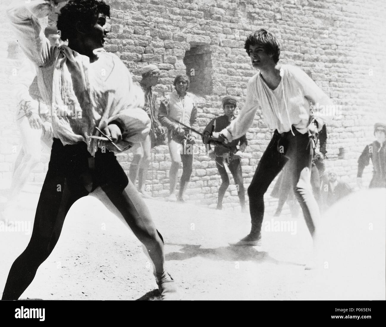 Original Film Title: ROMEO AND JULIET.  English Title: ROMEO AND JULIET.  Film Director: FRANCO ZEFFIRELLI.  Year: 1968.  Stars: LEONARD WHITING. Credit: PARAMOUNT PICTURES / Album Stock Photo