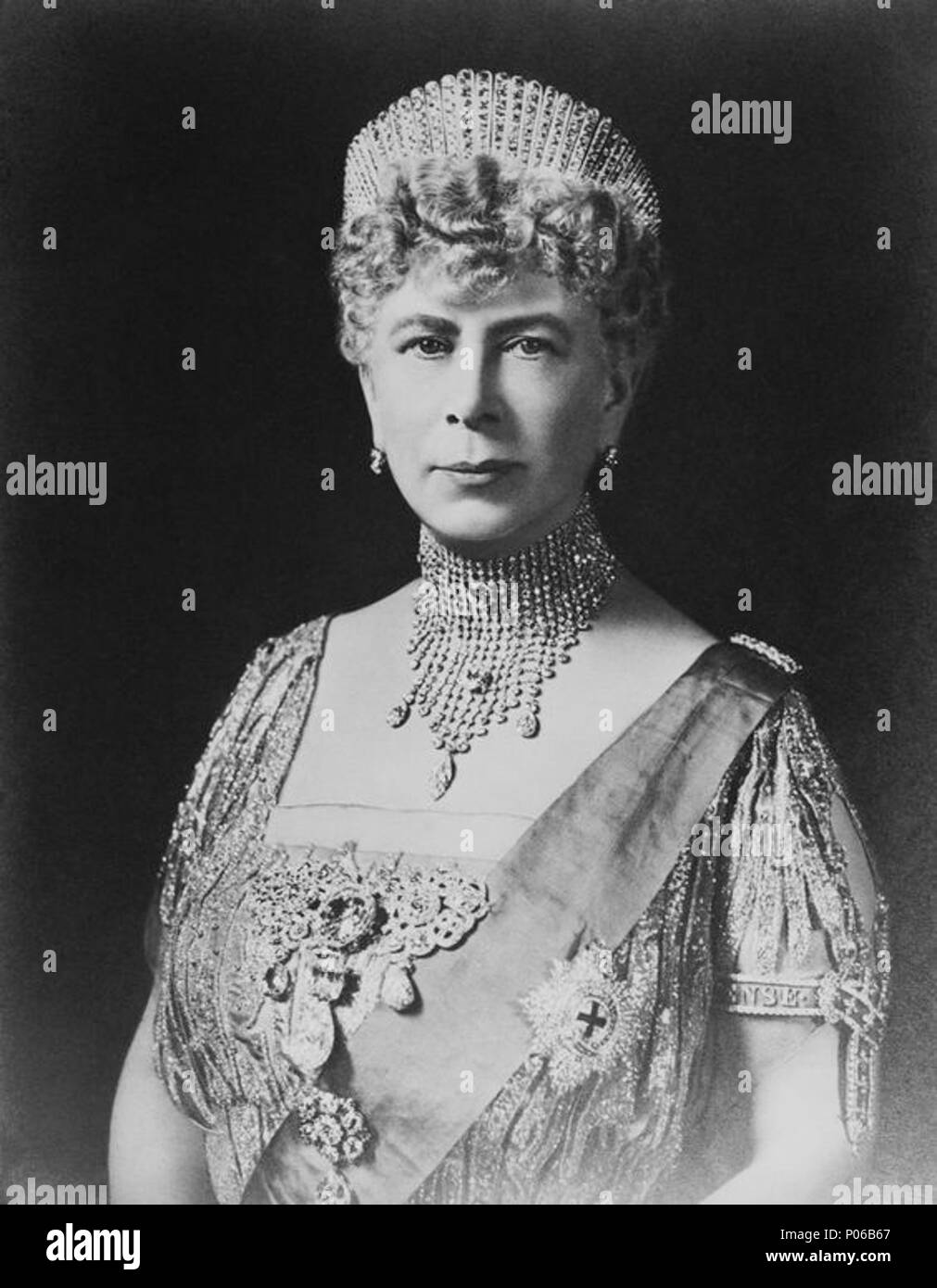 . English Queen Mary of the UK Русский Королева Великобритании Мария