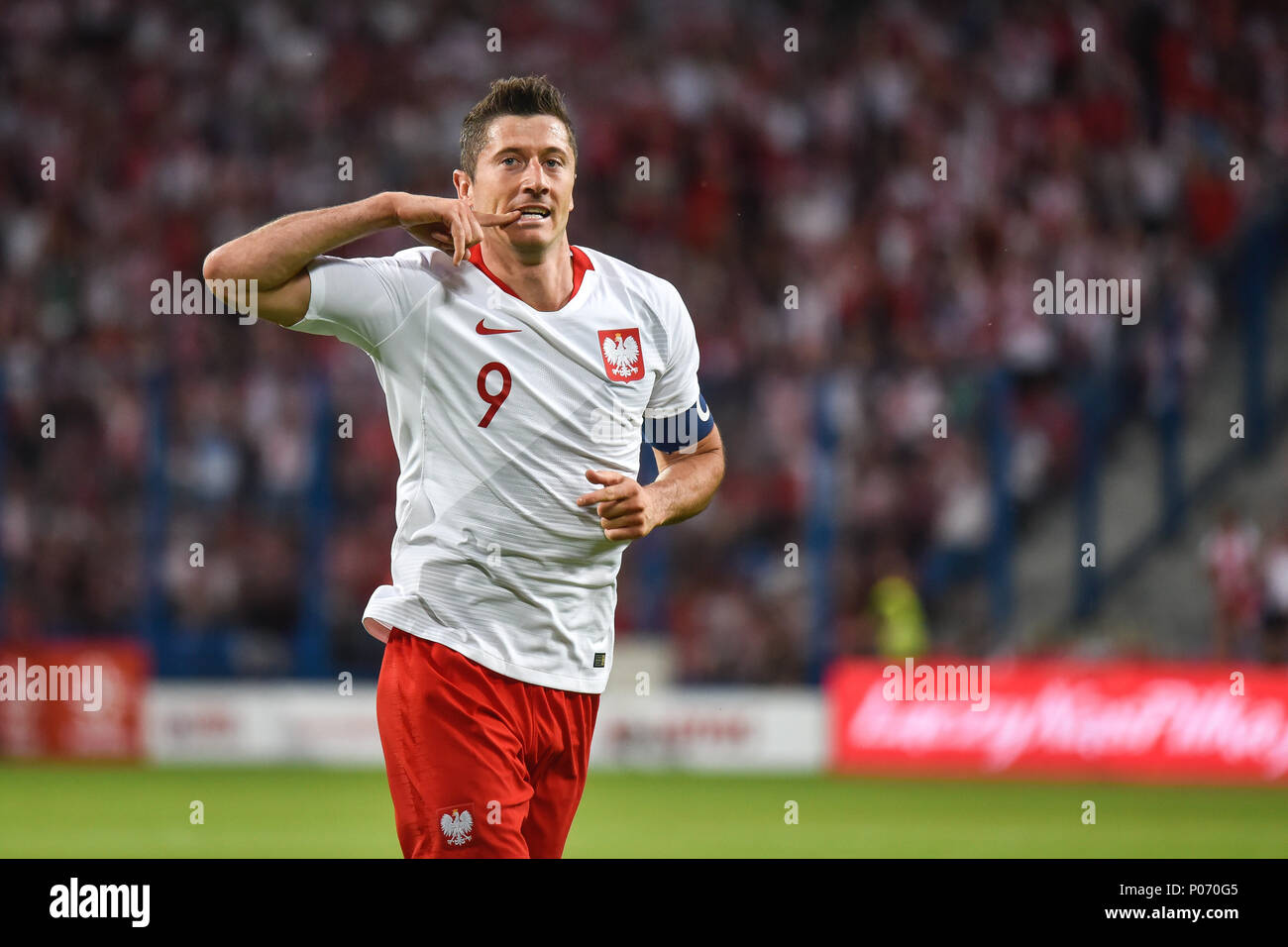 Robert Lewandowski Goal Celebration High Resolution Stock Photography And Images Alamy