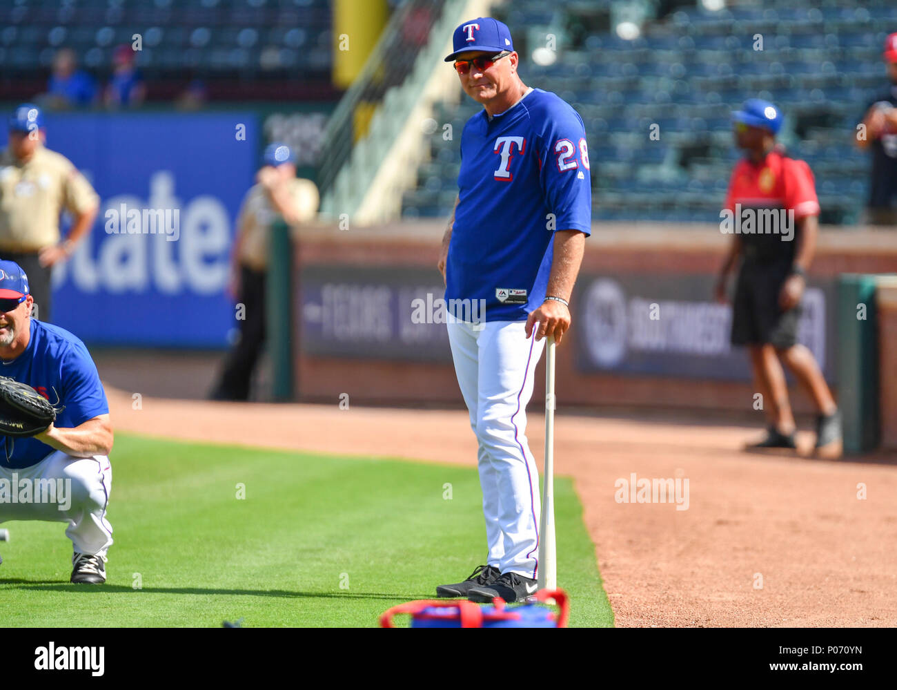 Jun 08, 2018 Texas Rangers manager Jeff Banister 28 before an MLB game between the Houston