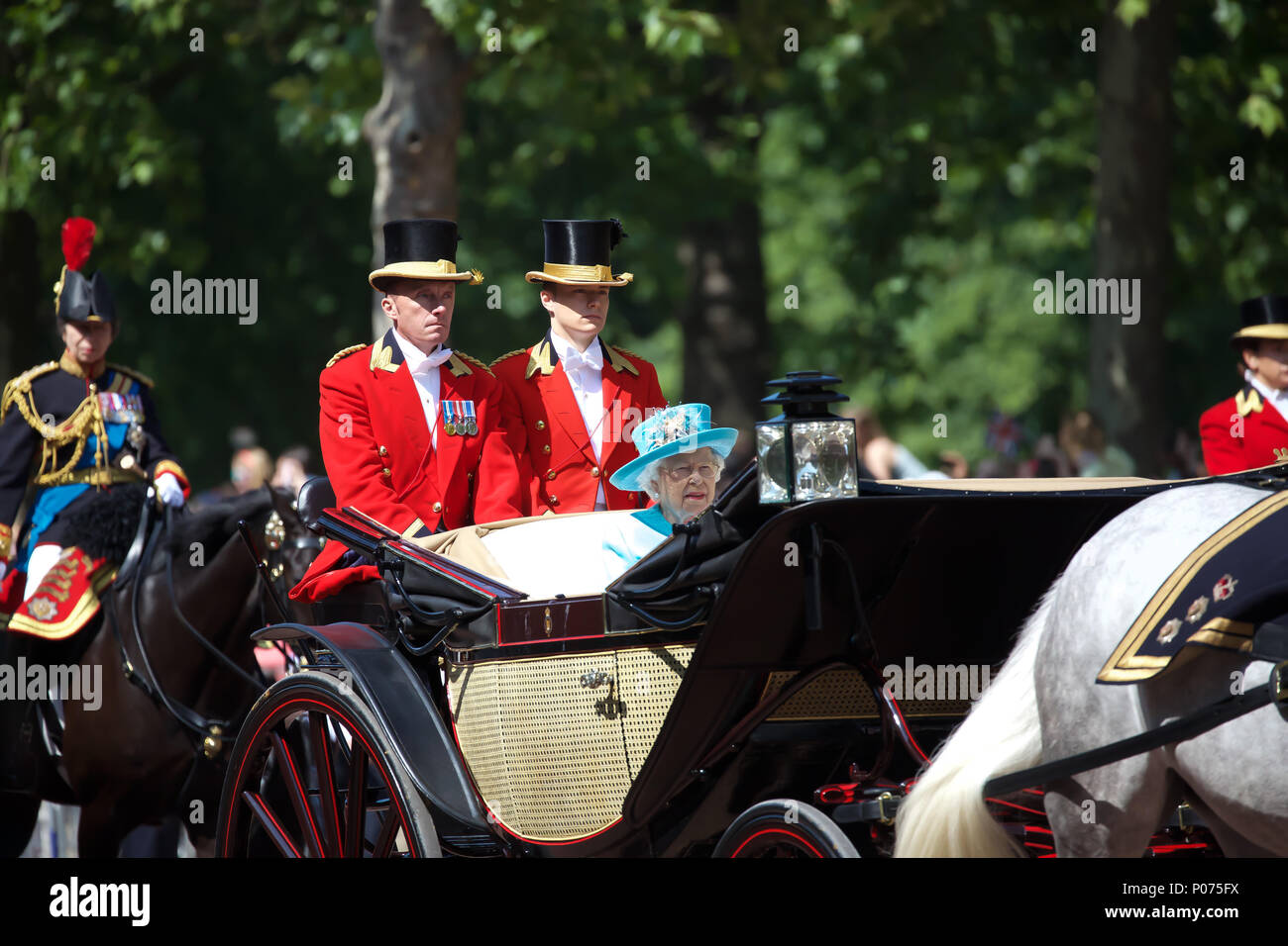 London,UK,9th June 2018,The annual Trooping the Colour took place in Horseguards Parade to mark the Queens official Birthday. It was a traditional ceremony full of military pomp and pageantry. Members of the Royal Family ride in carriages and on horseback along The Mall, London on their way to the ceremony in Horseguards Parade. Credit Keith Larby/Alamy Live News Stock Photo