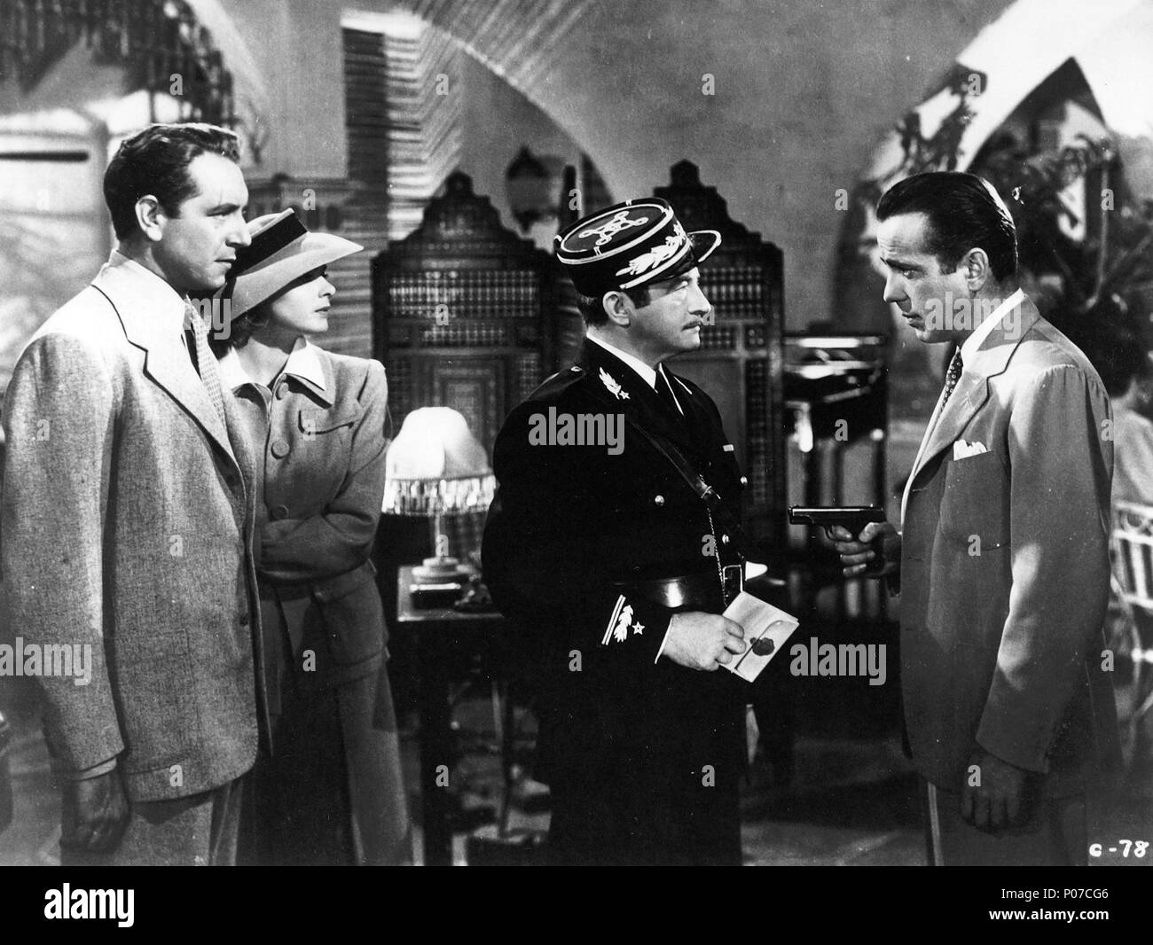Casablanca 1942 paul henreid Black and White Stock Photos & Images Alamy