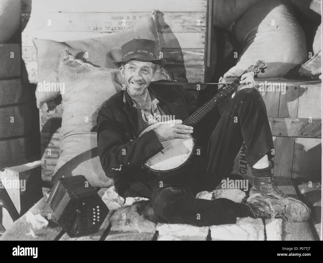 Original Film Title: BANJO ON MY KNEE.  English Title: BANJO ON MY KNEE.  Film Director: JOHN CROMWELL.  Year: 1936.  Stars: WALTER BRENNAN. Credit: 20TH CENTURY FOX / Album Stock Photo
