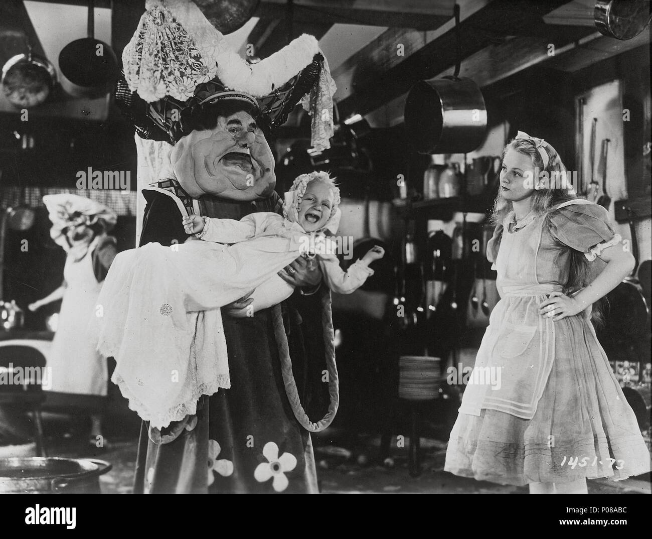 Original Film Title: ALICE IN WONDERLAND.  English Title: ALICE IN WONDERLAND.  Film Director: NORMAN Z. MCLEOD.  Year: 1933.  Stars: CHARLOTTE HENRY. Credit: PARAMOUNT PICTURES / Album Stock Photo