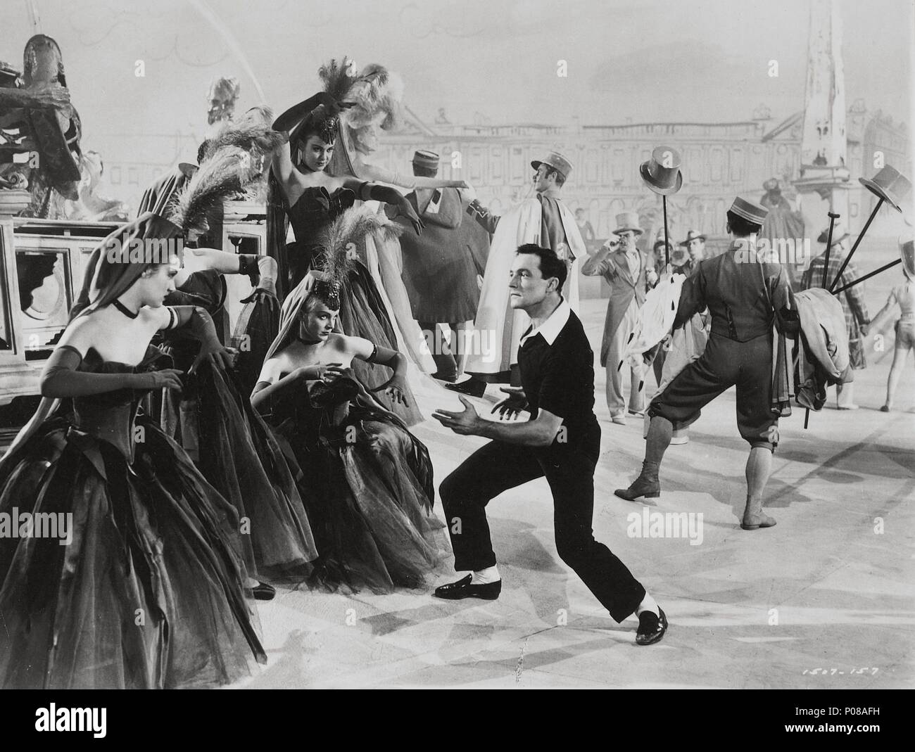 Gene Kelly American In Paris Hi res Stock Photography And Images Alamy gene-kelly-american-in-paris-hi-res-stock-photography-and-images-alamy