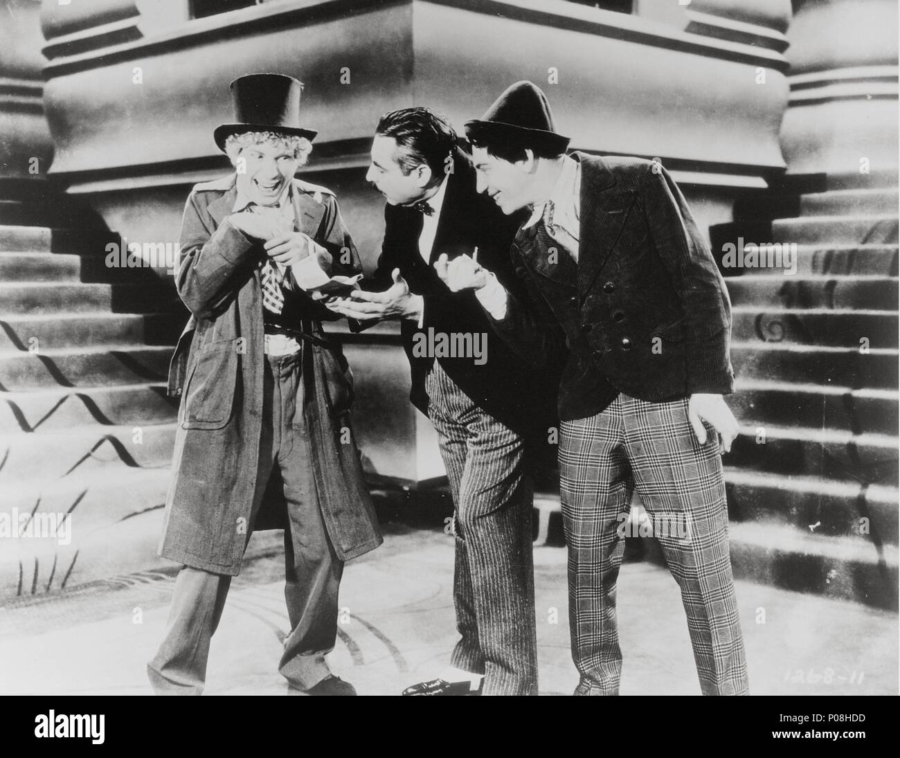 Original Film Title ANIMAL CRACKERS. English Title ANIMAL CRACKERS