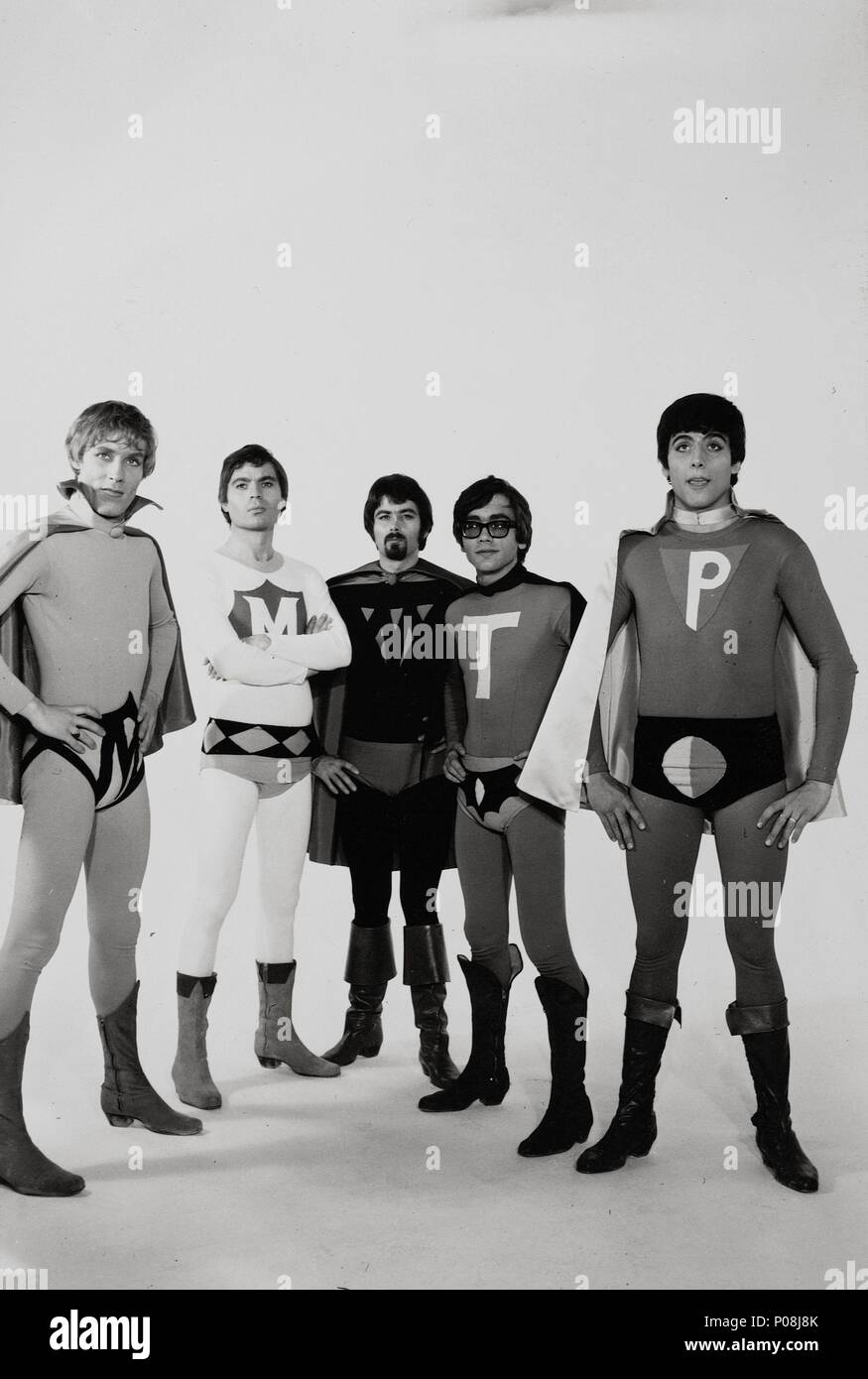 Original Film Title LOS CHICOS CON LAS CHICAS. English Title LOS