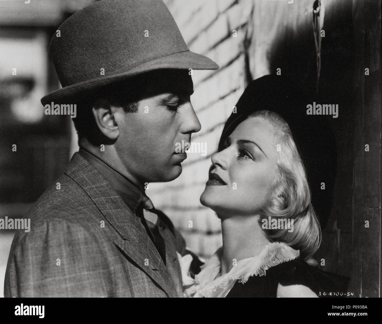 Dead end 1937 hi-res stock photography and images - Alamy