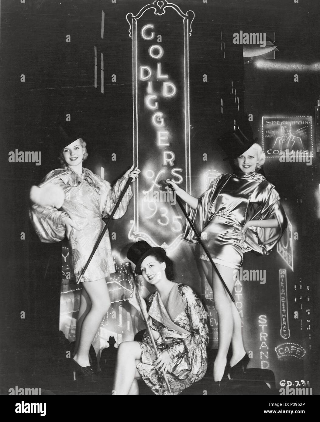 GOLD DIGGERS OF 1935 Stock Photo - Alamy