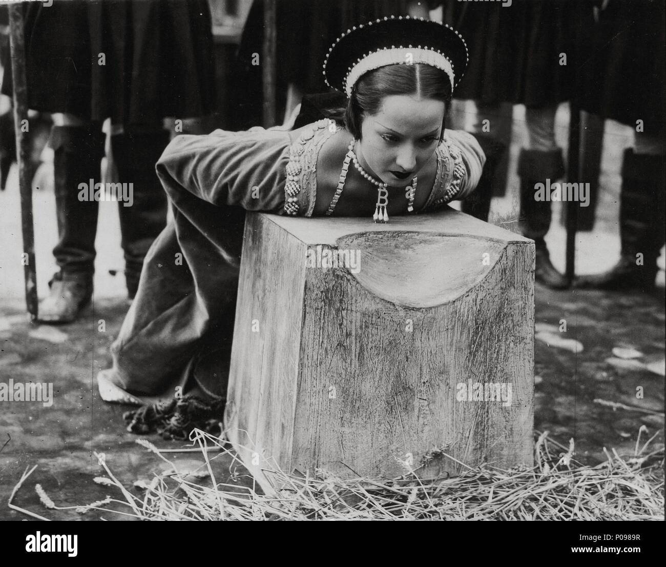 anne-boleyn-execution-film-still-hi-res-stock-photography-and-images