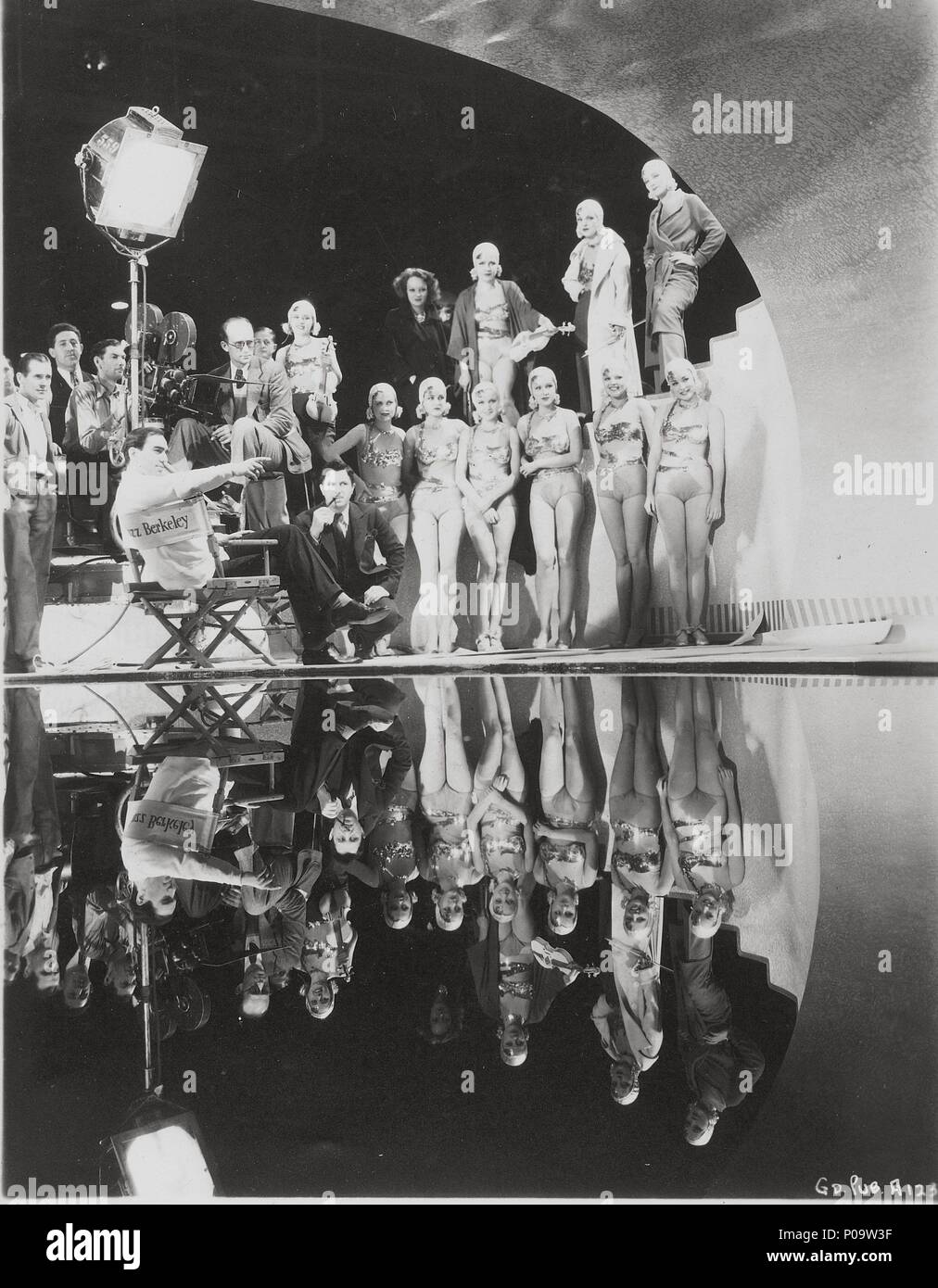 Busby Berkeley Starlets - Gold Diggers of 1933 Art Print by Sad