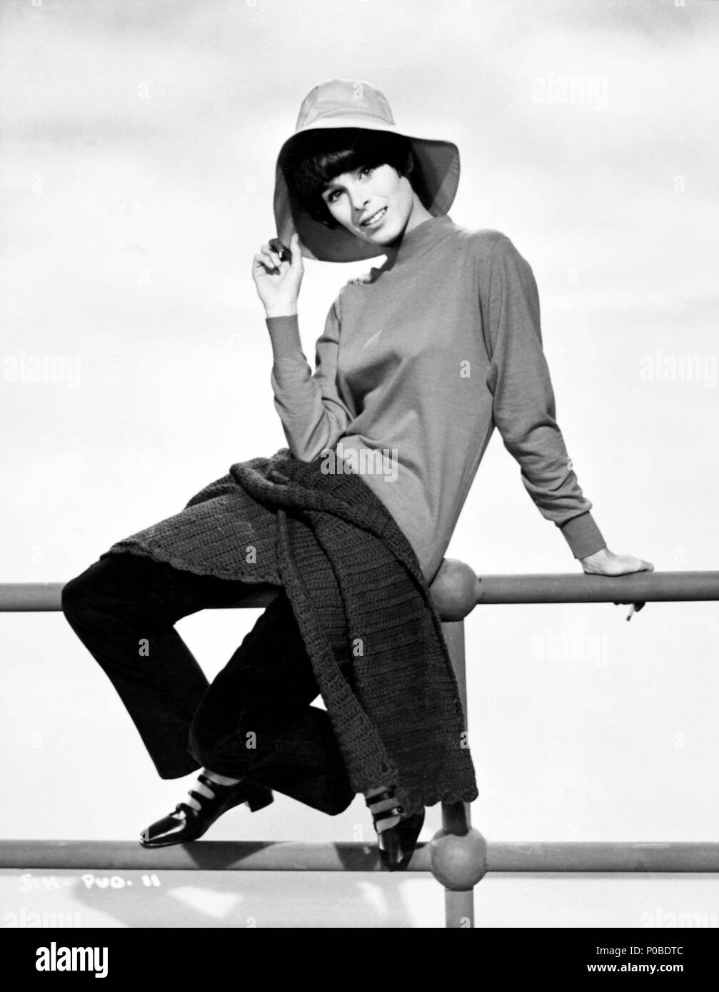 Geraldine chaplin Black and White Stock Photos & Images Alamy