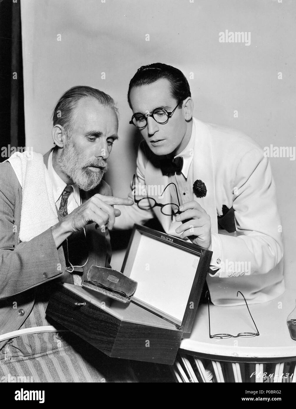 Harold lloyd with glasses hires stock photography and images Alamy