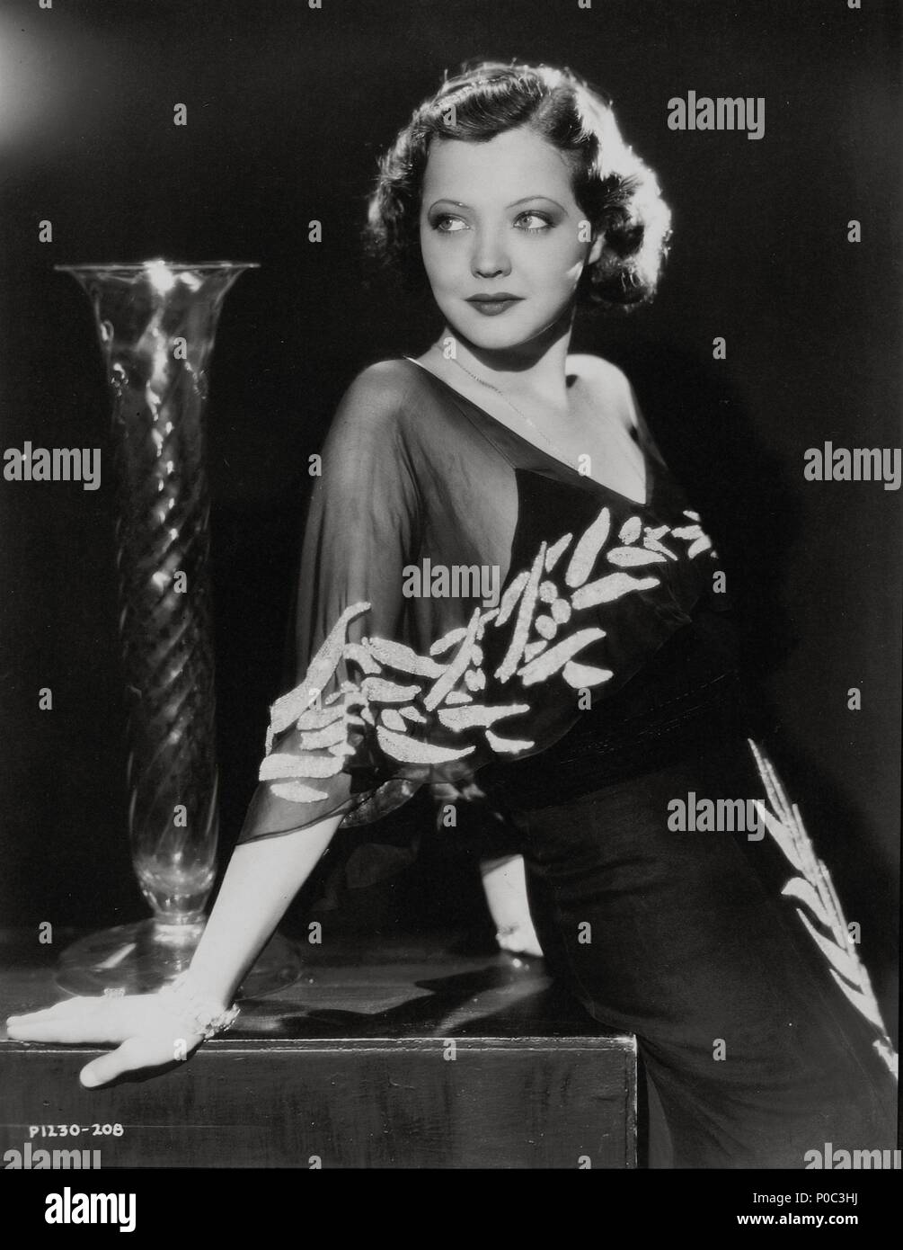 Stars: SYLVIA SIDNEY Stock Photo - Alamy