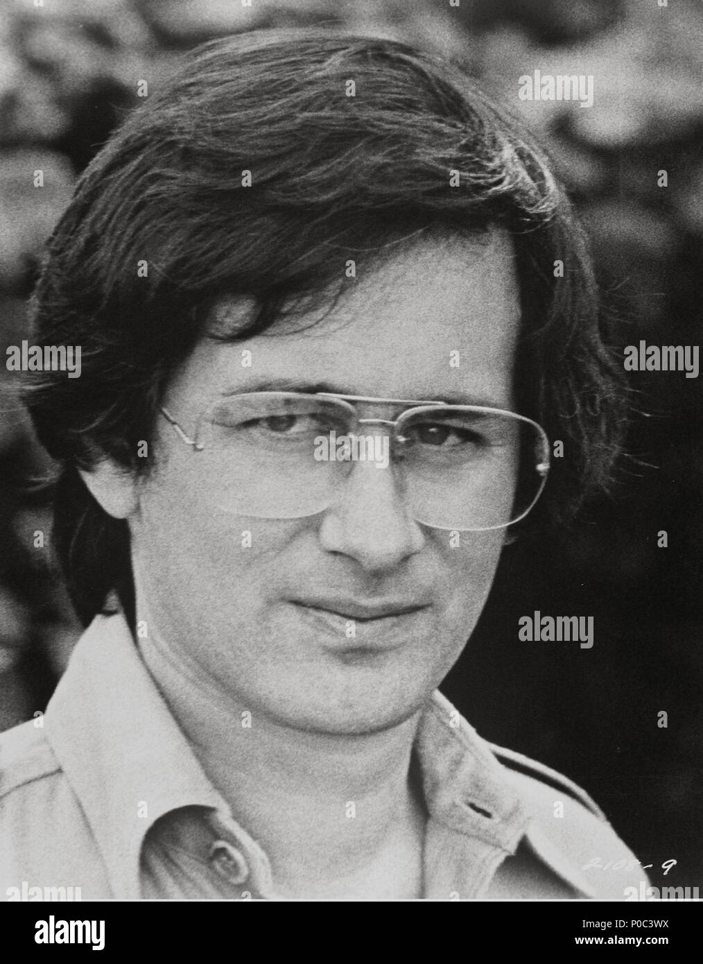 Original Film Title: I WANNA HOLD YOUR HAND. English Title: I WANNA