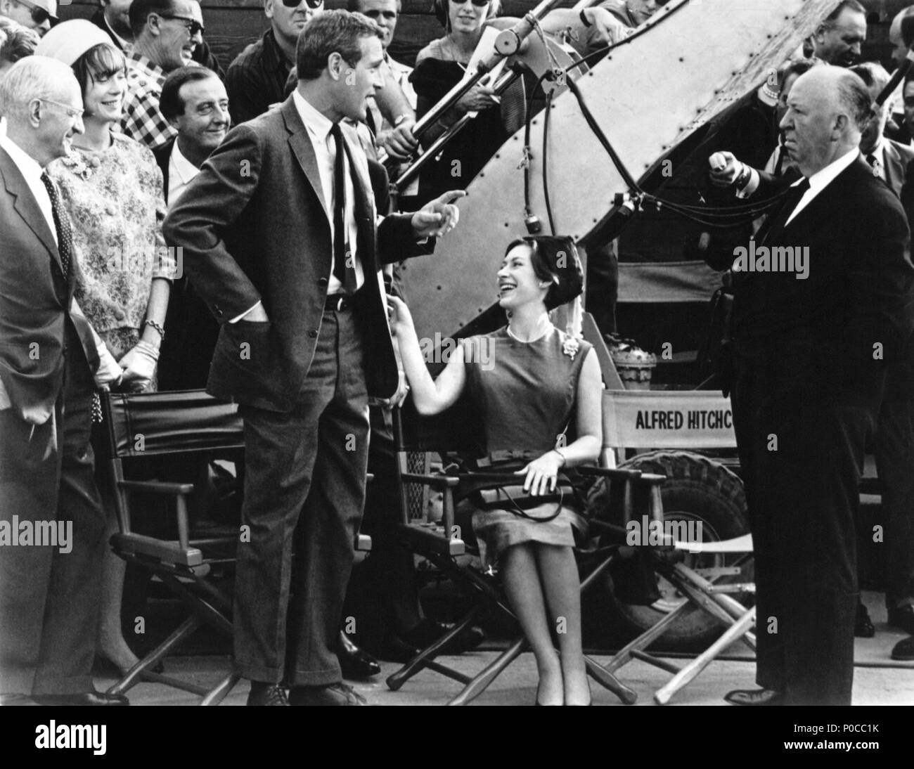 Original Film Title TORN CURTAIN. English Title TORN CURTAIN. Film