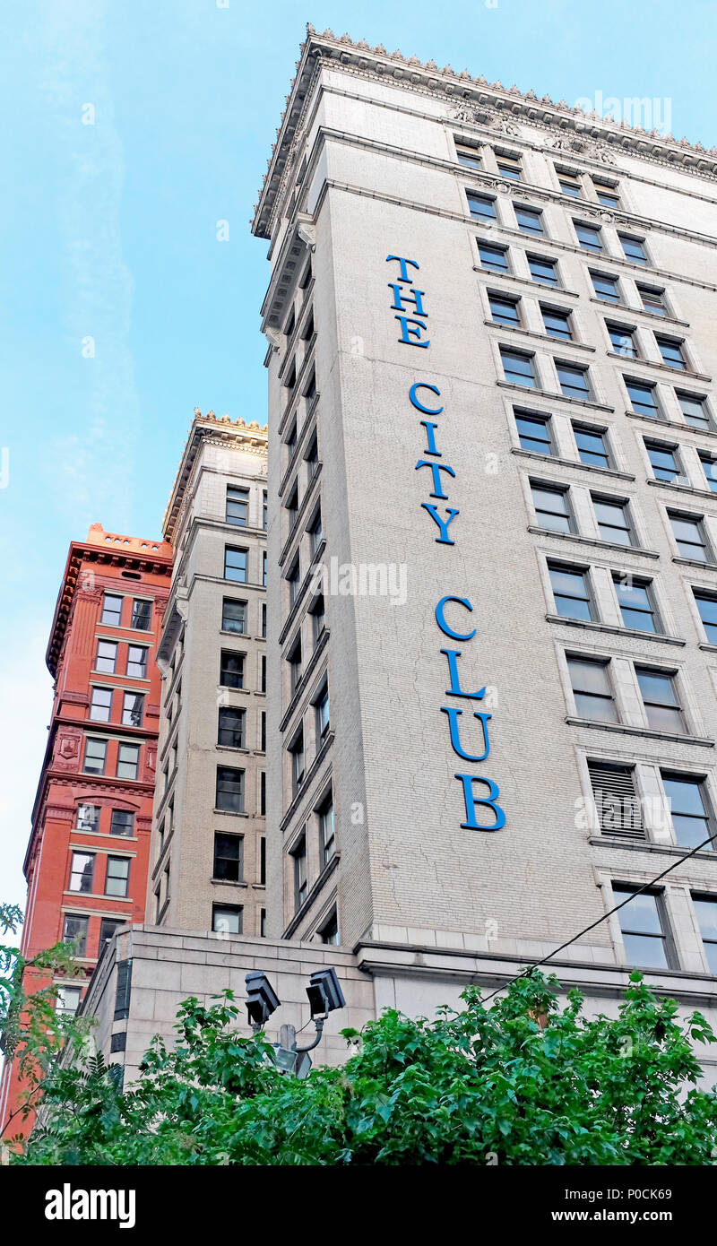 The City Club in downtown Cleveland, Ohio, USA as been the longest continuous independent free speech forum in the USA since it began in 1912. Stock Photo