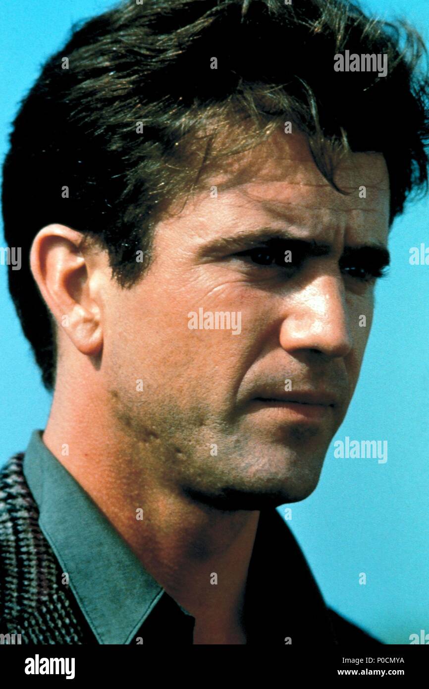 Original Film Title: TEQUILA SUNRISE.  English Title: TEQUILA SUNRISE.  Film Director: ROBERT TOWNE.  Year: 1988.  Stars: MEL GIBSON. Credit: WARNER BROTHERS / Album Stock Photo