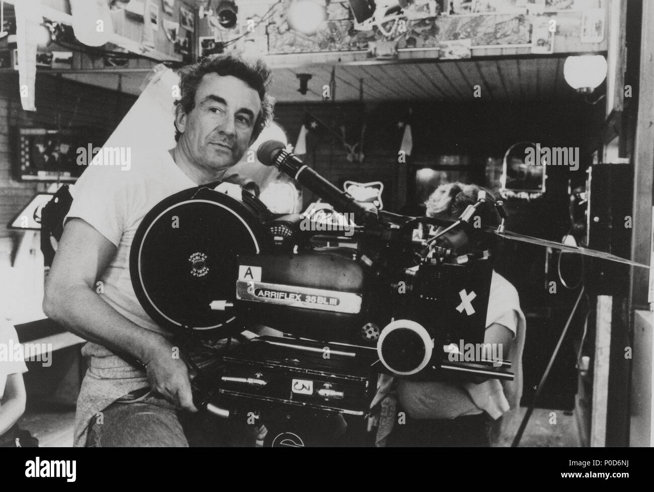 Original Film Title: MILOU EN MAI. English Title: MAY FOOLS. Film Director: LOUIS  MALLE. Year: 1990. Credit: TF1 FILMS PRODUCTIONS / Album Stock Photo - Alamy
