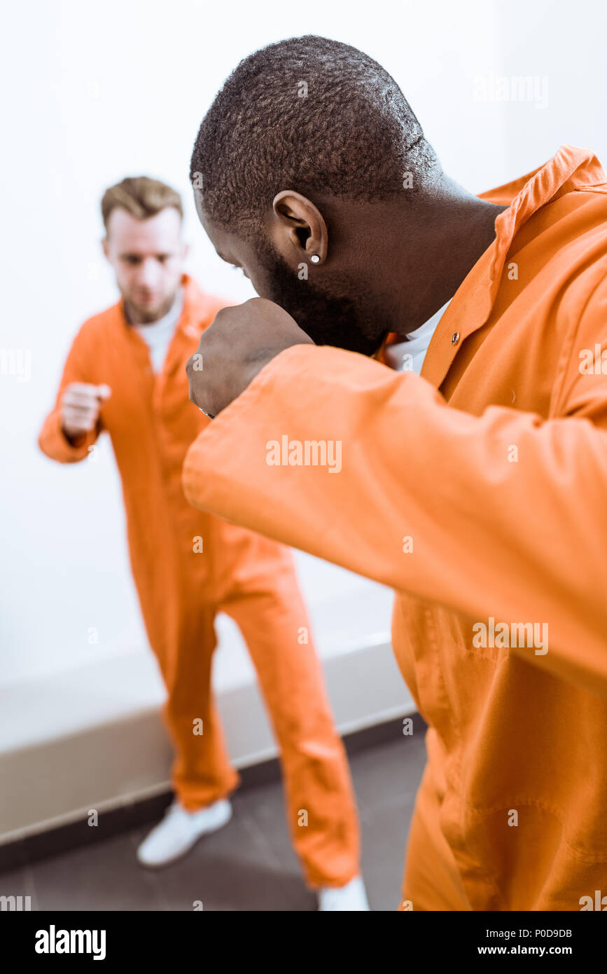 Inmates orange hires stock photography and images Alamy