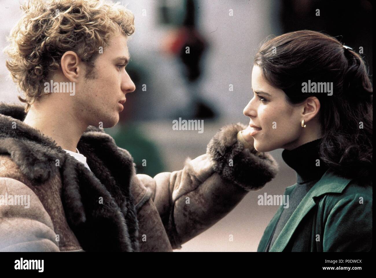 Original Film Title: I.  English Title: I.  Film Director: MARC CHRISTOPHER.  Year: 1998.  Stars: NEVE CAMPBELL; RYAN PHILLIPPE. Copyright: Editorial inside use only. This is a publicly distributed handout. Access rights only, no license of copyright provided. Mandatory authorization to Visual Icon (www.visual-icon.com) is required for the reproduction of this image. Credit: MIRAMAX / HAYES, KERRY / Album Stock Photo
