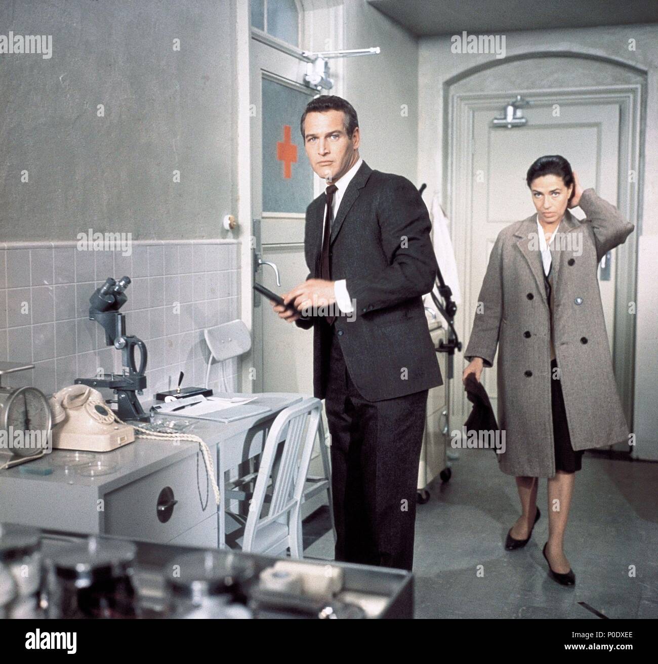 Original Film Title TORN CURTAIN. English Title TORN CURTAIN. Film