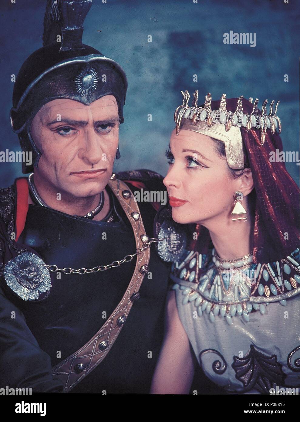 Original Film Title Caesar And Cleopatra English Title Caesar And Cleopatra Film Director Gabriel Pascal Year 1945 Stars Cleopatra Vii Faraone Vivien Leigh Laurence Olivier Credit United Artists Album Stock Photo Alamy