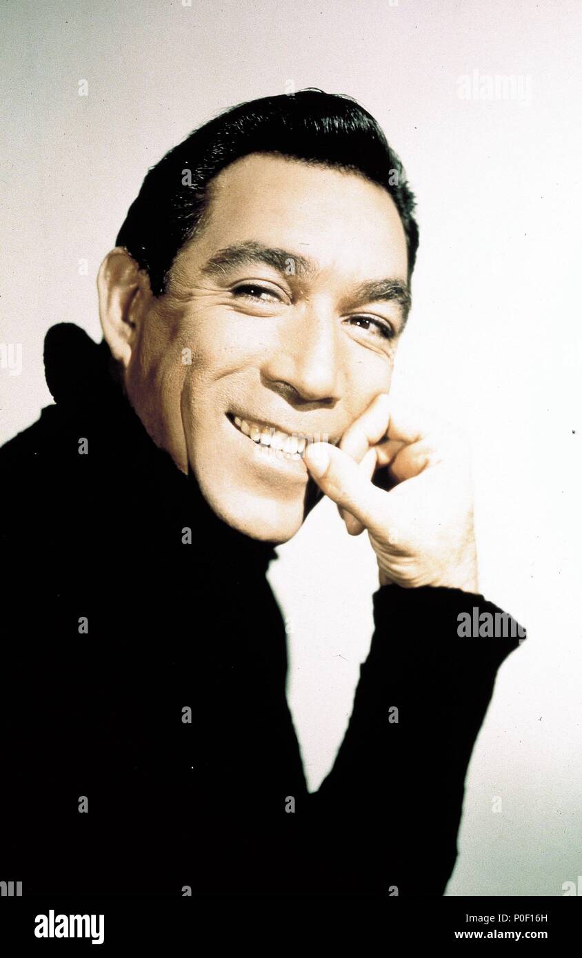 Stars: ANTHONY QUINN Stock Photo - Alamy