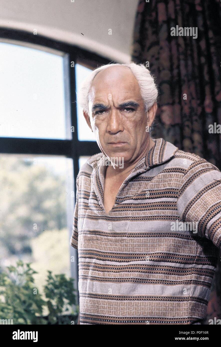 Stars: ANTHONY QUINN Stock Photo - Alamy