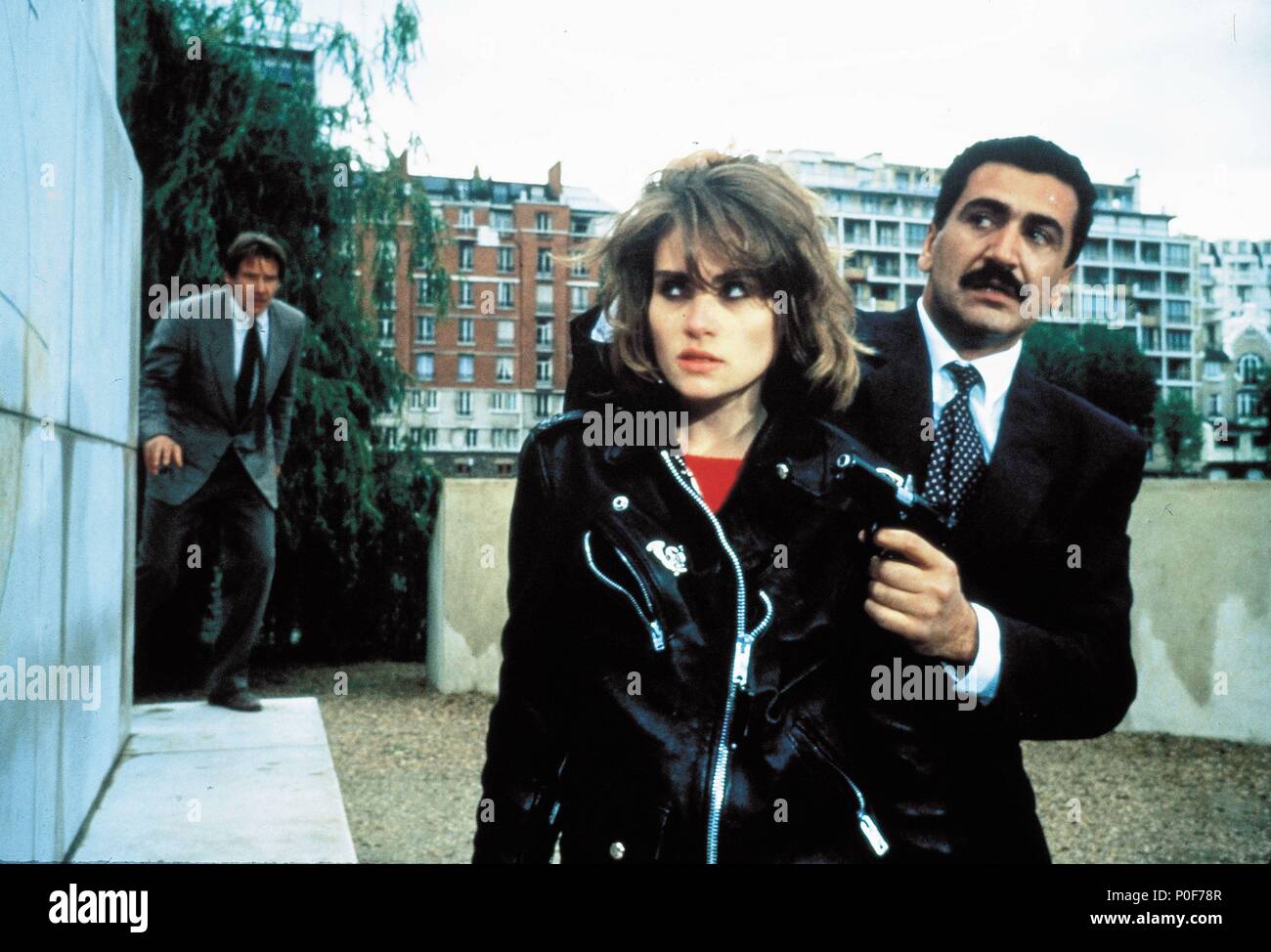 Original Film Title: FRANTIC.  English Title: FRANTIC.  Film Director: ROMAN POLANSKI.  Year: 1988.  Stars: HARRISON FORD; JOHN MAHONEY; EMMANUELLE SEIGNER. Credit: WARNER BROTHERS / Album Stock Photo