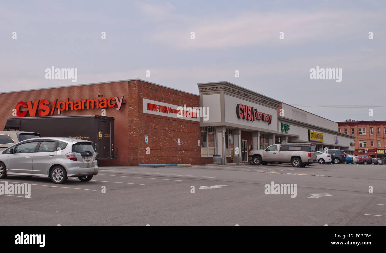 Swissvale shopping center hi-res stock photography and images - Alamy